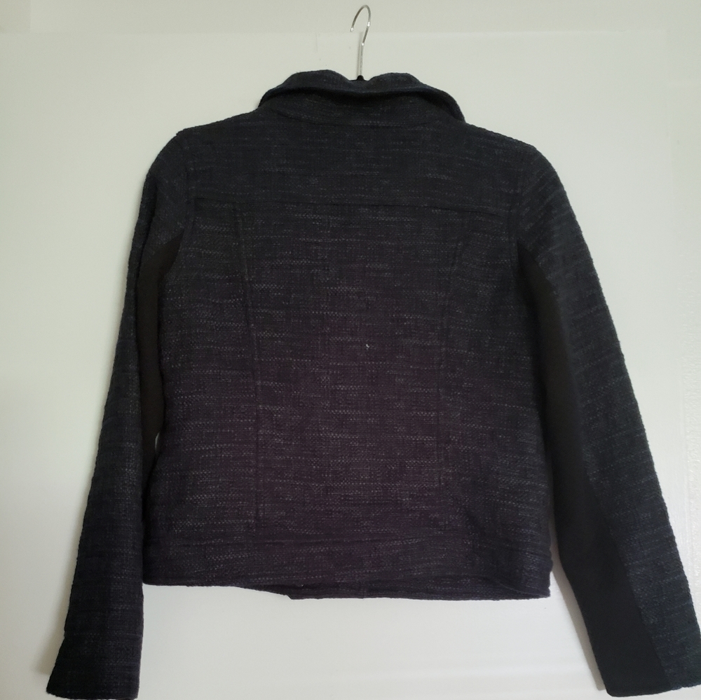 Jacket - Picture 2 of 7